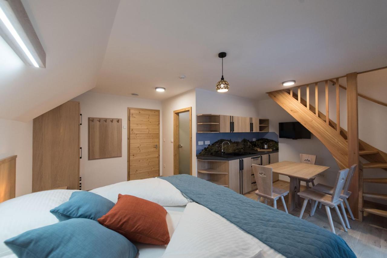 Guesthouse Lajnar Zgornja Sorica Экстерьер фото